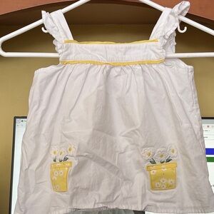 Gymboree 4T Cotton Top w Yellow Trim and Appliquéd Daisy Pots